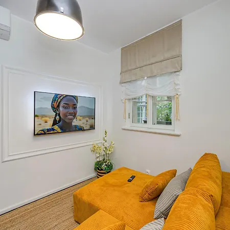 Old Town Silent Garden House * Tallin