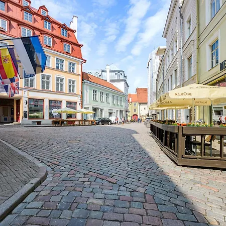 Old Town Silent Garden House * Tallin