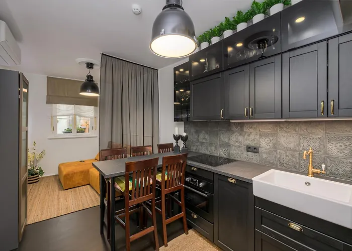 Old Town Silent Garden House * Tallinn