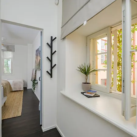 Old Town Silent Garden House Дом отдыха *