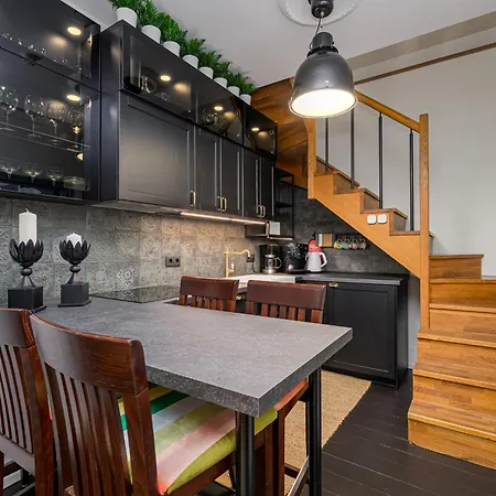 Old Town Silent Garden House Дом отдыха *