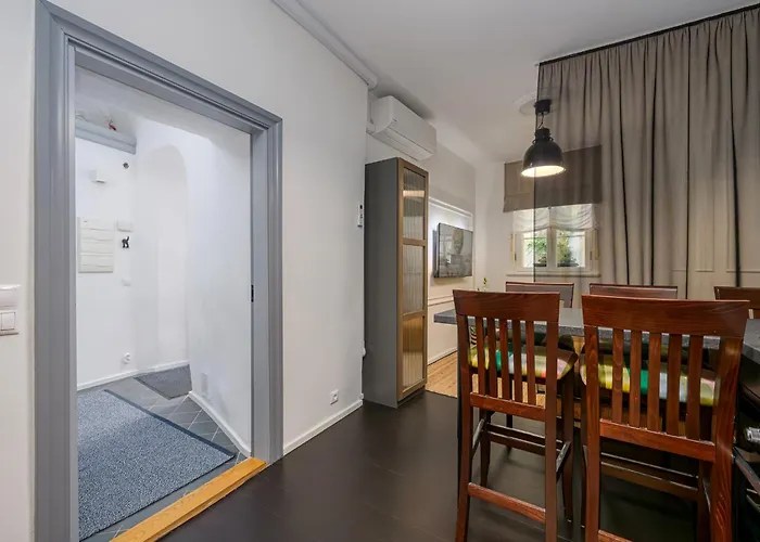 بيت للعطل Old Town Silent Garden House